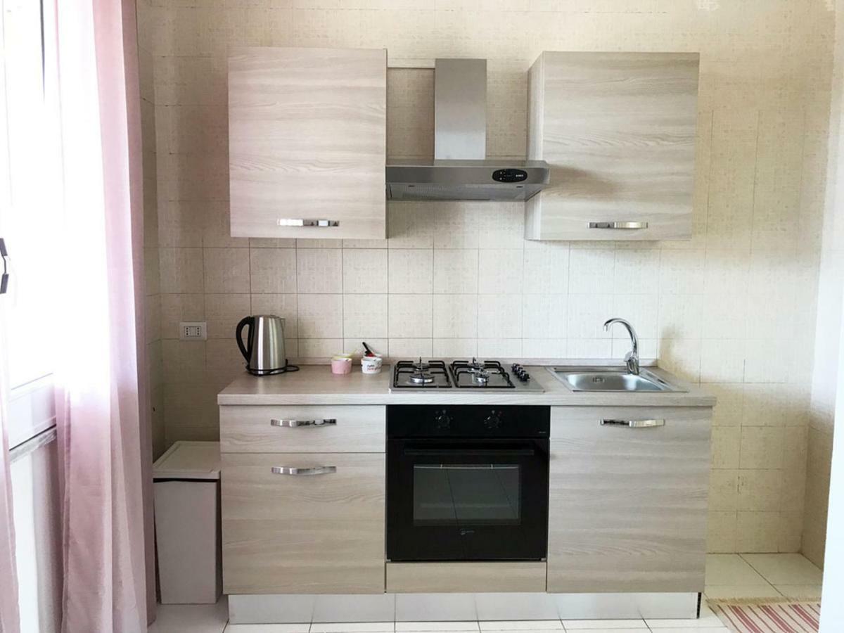 Casa Rosa Apartment Наполи Екстериор снимка